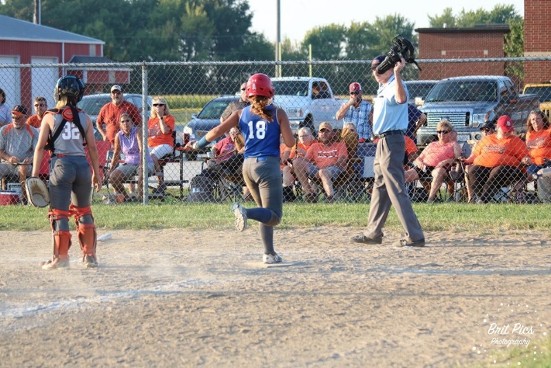Pawnee CUSD 11 Junior High Softball Wins IESA Regional Championship